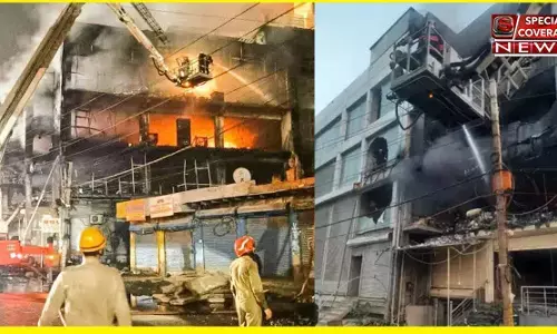 मुंडका अग्निकांड में 27 की मौत, दिल्ली पुलिस ने गंभीर धाराओं में दर्ज किया मामला, 27-28 लोग मिसिंग, केजरीवाल आज घटनास्थल का करेंगे दौरा मुंडका अग्निकांड में 27 की मौत, दिल्ली पुलिस ने गंभीर धाराओं में दर्ज किया मामला, 27-28 लोग मिसिंग, केजरीवाल आज घटनास्थल का करेंगे दौरा