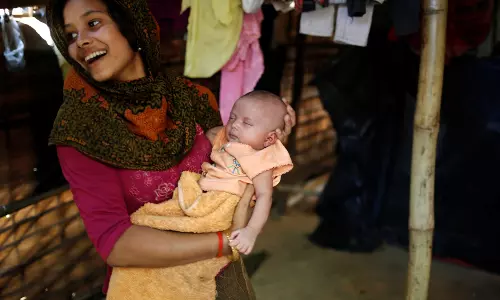 कम बच्चा पैदा करने में सबसे आगे निकलीं मुस्लिम महिलाएं ! NHFS-5 की रिपोर्ट में खुलासा कम बच्चा पैदा करने में सबसे आगे निकलीं मुस्लिम महिलाएं ! NHFS-5 की रिपोर्ट में खुलासा