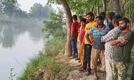 अभी अभी:  Yamunanagar  में मुख्यमंत्री की रैली से लौट रहे युवकों पर जानलेवा हमला, सभी नहर में कूद गए, सभी लापता, मचा हड़कंप अभी अभी:  Yamunanagar  में मुख्यमंत्री की रैली से लौट रहे युवकों पर जानलेवा हमला, सभी नहर में कूद गए, सभी लापता, मचा हड़कंप