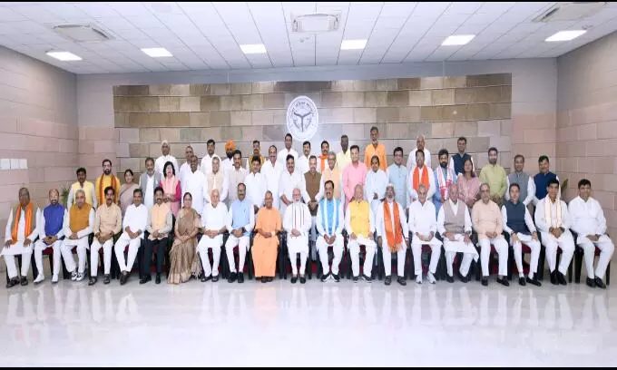 योगी के मंत्रियों को पीएम मोदी का मंत्र, 24 का दिया टारगेट योगी के मंत्रियों को पीएम मोदी का मंत्र, 24 का दिया टारगेट
