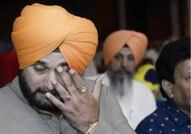 सिद्धू का जेल जाना तय, क्यूरेटिव पिटीशन भी नही आया काम सिद्धू का जेल जाना तय, क्यूरेटिव पिटीशन भी नही आया काम