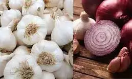 भारत का वो गांव जहां प्याज-लहसुन खाना है बैन, खरीद कर घर लाने पर भी है पाबंदी भारत का वो गांव जहां प्याज-लहसुन खाना है बैन, खरीद कर घर लाने पर भी है पाबंदी