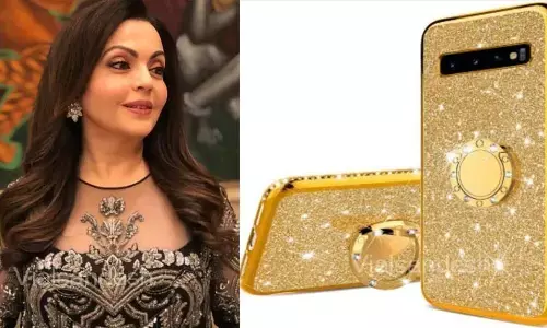 दुनिया का सबसे महंगा मोबाइल चलाती है नीता अंबानी? जाने क्यों है यह दुनिया का यह सबसे महंगा आईफोन