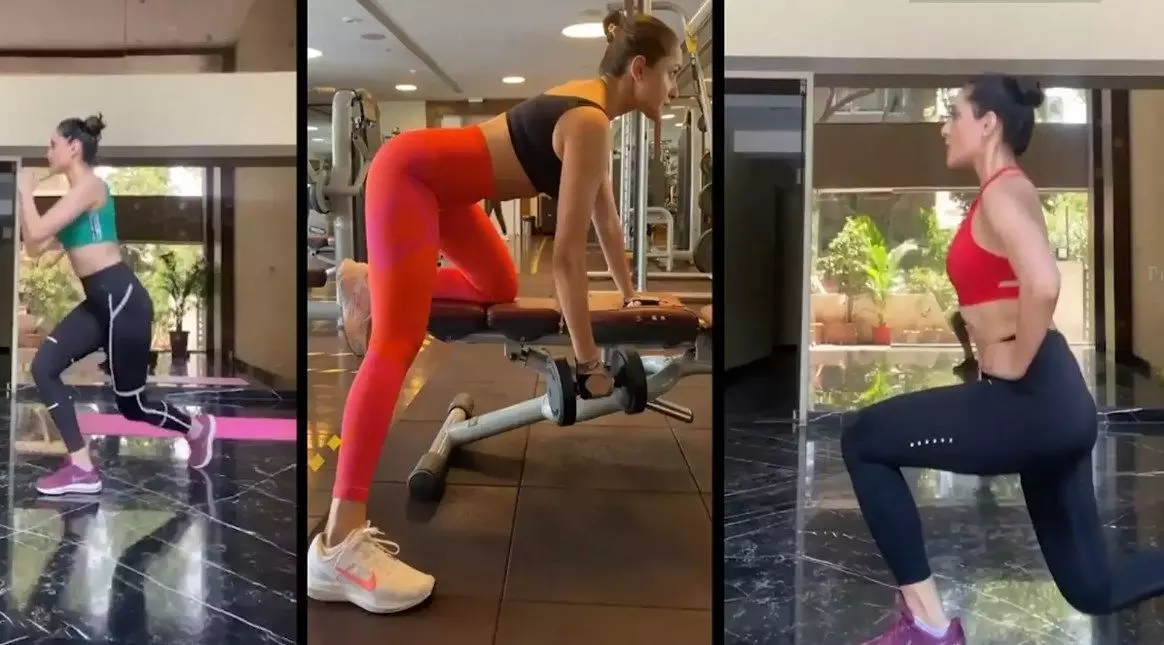Pragya Jaiswal Sexy Video: एक्ट्रेस Pragya Jaiswal ने हॉट वर्कआउट Video शेयर करके उड़ाई फैंस की नींद, सेक्सी स्पोर्ट्स ब्रा में आई नजर Pragya Jaiswal Sexy Video: एक्ट्रेस Pragya Jaiswal ने हॉट वर्कआउट Video शेयर करके उड़ाई फैंस की नींद, सेक्सी स्पोर्ट्स ब्रा में आई नजर