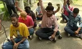 जम्मू के सरकारी कॉलेज में हनुमान चालीसा का पाठ, छात्रों को लिया गया हिरासत में