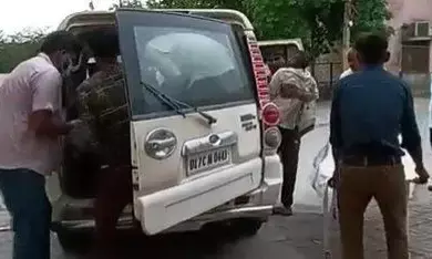 Amroha Breaking News, : आकाशीय बिजली गिरने से 3 लोगों की मौत, जंगल में लकड़ी लेने गए 10 लोग झुलसे