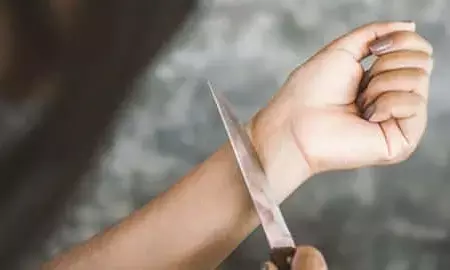 рдкреНрд░реЗрдорд┐рдХрд╛ рдиреЗ рдмрд╛рдд рдХрд░рдирд╛ рдХрд┐рдпрд╛ рдмрдВрдж рддреЛ рдкреНрд░реЗрдореА рдиреЗ рдХрд╛рдЯ рд▓реА рд╣рд╛рде рдХреА рдирд╕, рд╣рд╛рд▓рдд рдЧрдВрднреАрд░ рдкреНрд░реЗрдорд┐рдХрд╛ рдиреЗ рдмрд╛рдд рдХрд░рдирд╛ рдХрд┐рдпрд╛ рдмрдВрдж рддреЛ рдкреНрд░реЗрдореА рдиреЗ рдХрд╛рдЯ рд▓реА рд╣рд╛рде рдХреА рдирд╕, рд╣рд╛рд▓рдд рдЧрдВрднреАрд░