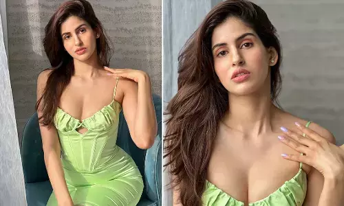 Sakshi Malik Sexy Video: Sexy एक्ट्रेस साक्षी मालिक की इन दिलकश तस्वीरों ने मचाया कोहराम Sakshi Malik Sexy Video: Sexy एक्ट्रेस साक्षी मालिक की इन दिलकश तस्वीरों ने मचाया कोहराम