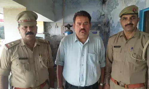 गाजियाबाद में तरनजीत गन हॉउस का मालिक गिरफ्तार, रखते थे  गन हाउस पर अवैध हथियार गाजियाबाद में तरनजीत गन हॉउस का मालिक गिरफ्तार, रखते थे  गन हाउस पर अवैध हथियार