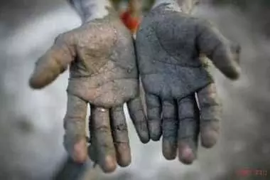 21 child laborers rescued from factory in Delhi: दिल्‍ली में फैक्‍ट्री से 21 बाल मजदूर छुड़ाए गए, अभियान के दौरान बीबीए की टीम पर हमला