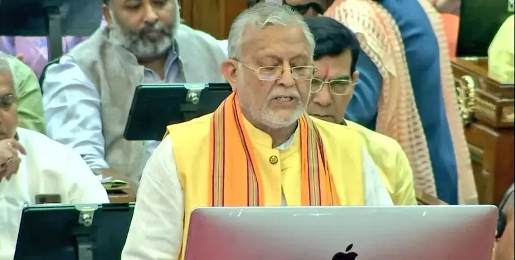 Finance Minister Suresh Khanna presented budget: देश के सबसे बड़े प्रदेश का सबसे बड़ा बजट पेश वित्त मंत्री सुरेश खन्ना ने पेश किया