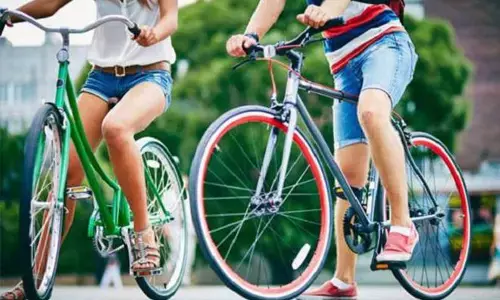 साइकिल चलाने के 6 फायदे,  आपको इसे अपनी फिटनेस व्यवस्था में क्यों शामिल करना चाहिए साइकिल चलाने के 6 फायदे,  आपको इसे अपनी फिटनेस व्यवस्था में क्यों शामिल करना चाहिए