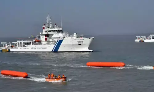 Gujarat News : рдЧреБрдЬрд░рд╛рдд рдирд╢реЗ рдХрд╛ рдХреЗрдВрджреНрд░ рдХреИрд╕реЗ рдмрди рдЧрдпрд╛ Gujarat News : рдЧреБрдЬрд░рд╛рдд рдирд╢реЗ рдХрд╛ рдХреЗрдВрджреНрд░ рдХреИрд╕реЗ рдмрди рдЧрдпрд╛