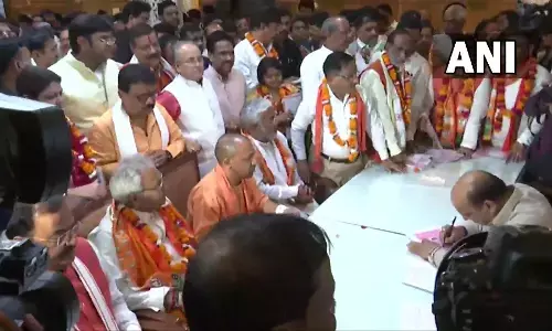 Rajya Sabha Election : बीजेपी के सभी 8 राज्यसभा प्रत्याशियों ने नामांकन किया दाखिल Rajya Sabha Election : बीजेपी के सभी 8 राज्यसभा प्रत्याशियों ने नामांकन किया दाखिल