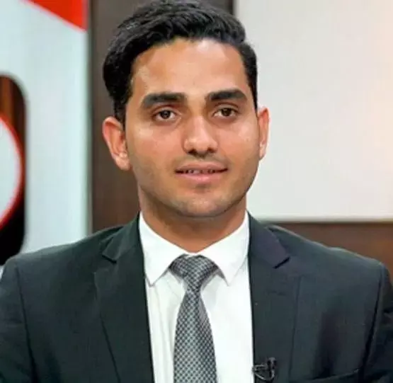 हिंदी मीडियम से UPSC की परीक्षा में 18 रैंक लाकर रवि कुमार सिहाग ने रचा इतिहास