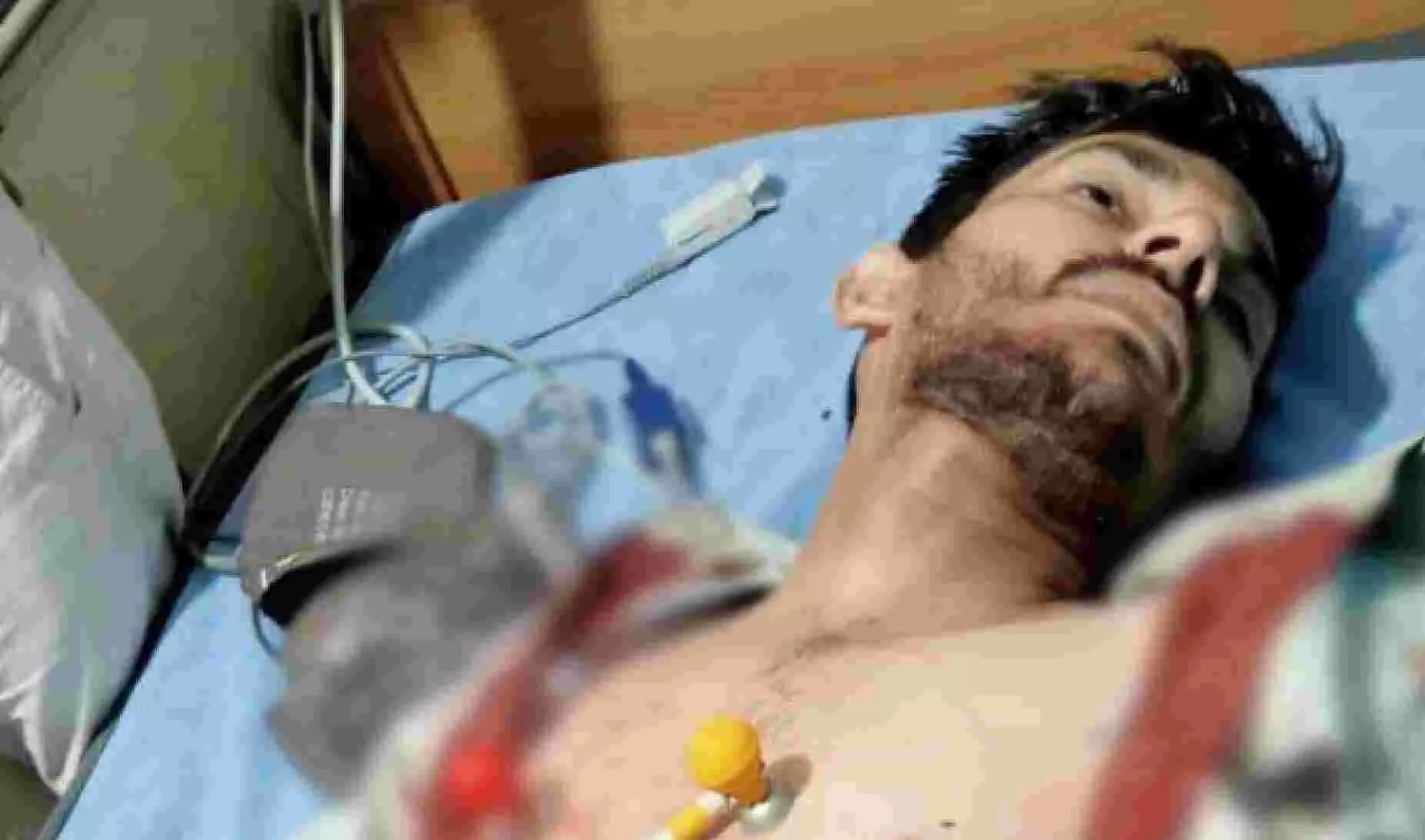 J&K : कश्मीर में एक और हिंदू कर्मचारी की हत्या, कुलगाम में बैंक मैनेजर विजय कुमार की आतंकियों ने की गोली मारकर की हत्या J&K : कश्मीर में एक और हिंदू कर्मचारी की हत्या, कुलगाम में बैंक मैनेजर विजय कुमार की आतंकियों ने की गोली मारकर की हत्या