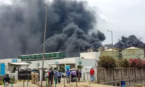 वडोदरा की नाइट्रेट फैक्ट्री में बड़ा ब्लास्ट: 3 बॉयलर में लगातार 8 धमाके हुए, कई कर्मचारी घायल