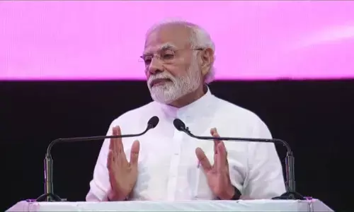 PM Modi UP Visit : यूपी को 80 हजार करोड़ रु. की सौगात, PM बोले- यूपी में निवेश के लिए सही माहौल