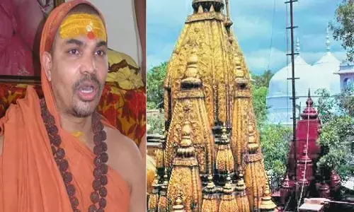 Gyanvapi Case: स्वामी अविमुक्तेश्वरानंद ज्ञानवापी परिसर में पूजा करने पहुंचे, रोके जाने पर शुरू की भूख हड़ताल