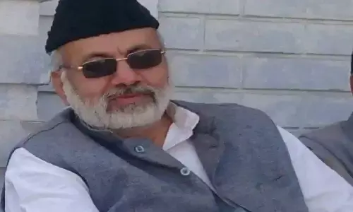 UP Lok Sabha by-elections : कौन हैं सपा के रामपुर से लोकसभा उपचुनाव में उम्मीदवार आसिम राजा?