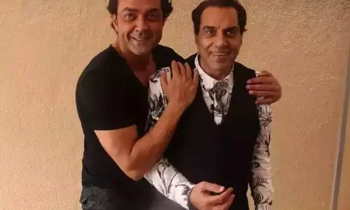 मुंबई के ब्रीच कैंडी अस्पताल में भर्ती हुए धर्मेंद्र? बेटे बॉबी देओल ने दिया ये हेल्थ अपडेट