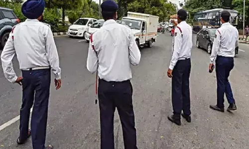 वाहन चालक सावधान! इस हॉर्न का किया प्रयोग तो कट सकता है ₹12,000 का चालान