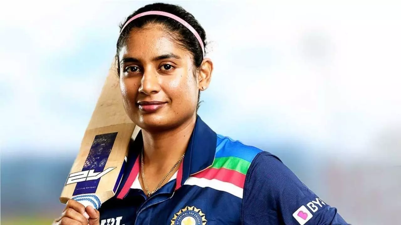 मिताली राज ने किया अंतरराष्ट्रीय क्रिकेट से संन्यास का ऐलान, 23 वर्ष के क्रिकेट के सफर का हुआ अंत, ये हैं रिकॉर्ड्स मिताली राज ने किया अंतरराष्ट्रीय क्रिकेट से संन्यास का ऐलान, 23 वर्ष के क्रिकेट के सफर का हुआ अंत, ये हैं रिकॉर्ड्स