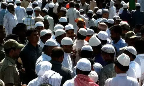 मुस्लिम राष्ट्रों की नाराज़ी, क्या टीवी चैनल की डिबेट पर भी लगेगी लगाम