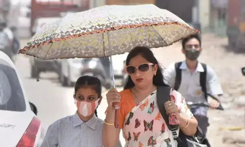 Weather Update: बारिश के बावजूद झुलसा रही है लू! जानें- कब मिलेगी राहत? Weather Update: बारिश के बावजूद झुलसा रही है लू! जानें- कब मिलेगी राहत?