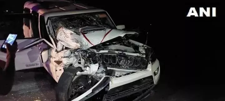 यूपी : बीजेपी विधायक की गाडी का हुआ एक्सीडेंट, BHU ट्रामा सेंटर में भर्ती यूपी : बीजेपी विधायक की गाडी का हुआ एक्सीडेंट, BHU ट्रामा सेंटर में भर्ती