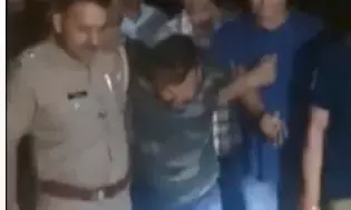 सहारनपुर पुलिस की गौतस्करों से मुठभेड़, दो गौतस्कर घायल एक दौड़ा के पकड़ा सहारनपुर पुलिस की गौतस्करों से मुठभेड़, दो गौतस्कर घायल एक दौड़ा के पकड़ा