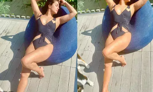 Priyanka Chopra ने Sexy अवतार से मचाया कोहराम, कहीं ब्रालेस तो कहीं बोल्ड अवतार मजे आई नजर (See Pics) Priyanka Chopra ने Sexy अवतार से मचाया कोहराम, कहीं ब्रालेस तो कहीं बोल्ड अवतार मजे आई नजर (See Pics)