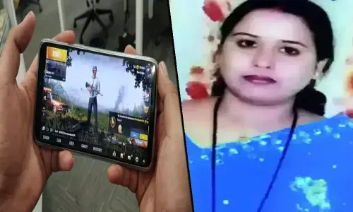 PUBG Addict kills Mother: करीब 10 घंटे तक जिंदा थी मां, कातिल बेटे को नहीं आया रहम, बार-बार करता रहा यह काम PUBG Addict kills Mother: करीब 10 घंटे तक जिंदा थी मां, कातिल बेटे को नहीं आया रहम, बार-बार करता रहा यह काम