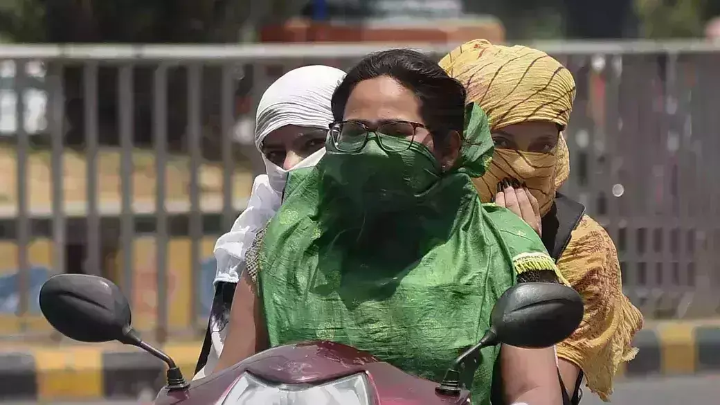 जारी रहेगा भयंकर गर्मी का प्रकोप,जाने अपने राज्य के मौसम का हाल जारी रहेगा भयंकर गर्मी का प्रकोप,जाने अपने राज्य के मौसम का हाल