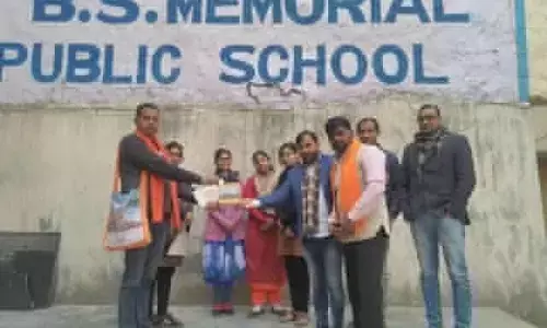 Noida News: नोएडा में बगैर फायर एनओसी के चलने वाले निजी स्कूलों पर होगी कारवाई Noida News: नोएडा में बगैर फायर एनओसी के चलने वाले निजी स्कूलों पर होगी कारवाई