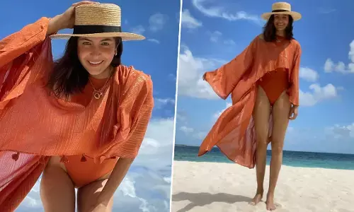 Anushka Sharma Hot Photo: अनुष्का शर्मा ने बीच पर दिखाया हॉट अवतार, सेक्सी फोटोज आई सामने Anushka Sharma Hot Photo: अनुष्का शर्मा ने बीच पर दिखाया हॉट अवतार, सेक्सी फोटोज आई सामने