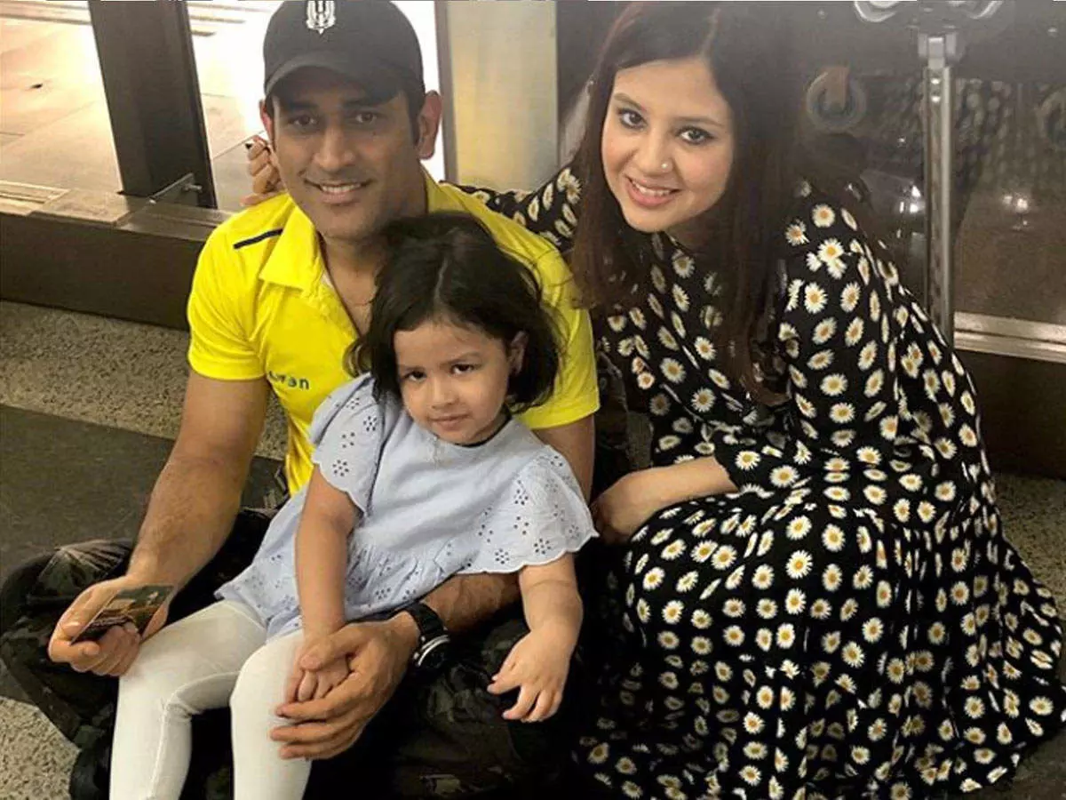 MS Dhoni के घर आए 2 नन्हे मेहमान, Sakshi Dhoni ने Video शेयर कर दी जानकारी