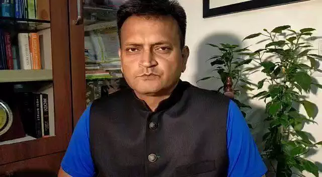 JDU ने अजय आलोक समेत 4 नेताओं को पार्टी से निकाला, जानिए- आखिर क्यों हुई कार्रवाई? JDU ने अजय आलोक समेत 4 नेताओं को पार्टी से निकाला, जानिए- आखिर क्यों हुई कार्रवाई?