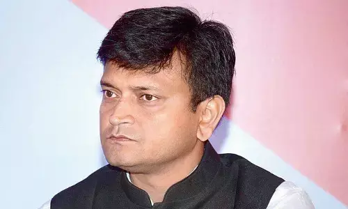 JDU ने प्रवक्ता अजय आलोक को पार्टी से किया निष्कासित JDU ने प्रवक्ता अजय आलोक को पार्टी से किया निष्कासित