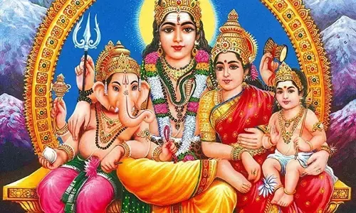 अगर बदलना चाहते हैं अपनी किस्मत, तो बुधवार के दिन इन मंत्रों का करें जाप