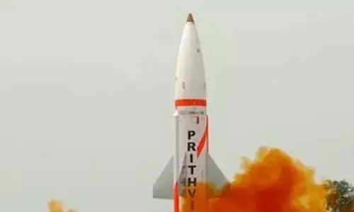 India Successfully Tests Prithvi-II: भारत ने हासिल की बड़ी सफलता, Prithvi-2 मिसाइल का ओड़िशा तट से किया सफल परीक्षण