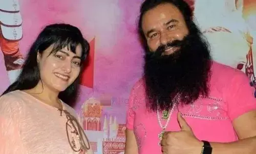 GURMEET RAM RAHIM को 4 महीने में दूसरी बार पैरोल, हनीप्रीत के साथ बागपत डेरा पर रहेगा
