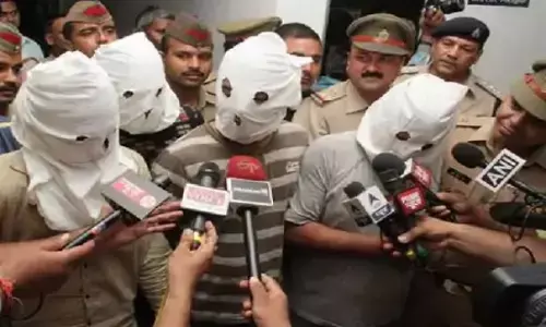 भाजपा नेता बृजपाल तेवतिया पर हमला करने वाले शेखर जाट गैंग कों 8 साल की सजा और 30हजार का जुर्माना भाजपा नेता बृजपाल तेवतिया पर हमला करने वाले शेखर जाट गैंग कों 8 साल की सजा और 30हजार का जुर्माना