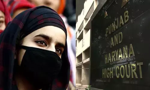Muslim Girl: पंजाब-हरियाणा HC की दलील- मुस्लिम लड़कियां 16 साल की उम्र में कर सकती हैं शादी Muslim Girl: पंजाब-हरियाणा HC की दलील- मुस्लिम लड़कियां 16 साल की उम्र में कर सकती हैं शादी