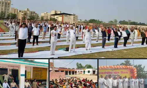 अंतर्राष्ट्रीय योग दिवस पर सिद्धार्थनगर स्पोर्ट्स स्टेडियम में आबकारी मंत्री नितिन अग्रवाल की उपस्थिति में लोगों ने किया योग