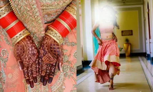 बारात पहुंचने से पहले प्रेमी संग दुल्हन हुई फरार, दुल्हन की छोटी बहन से हुई शादी बारात पहुंचने से पहले प्रेमी संग दुल्हन हुई फरार, दुल्हन की छोटी बहन से हुई शादी