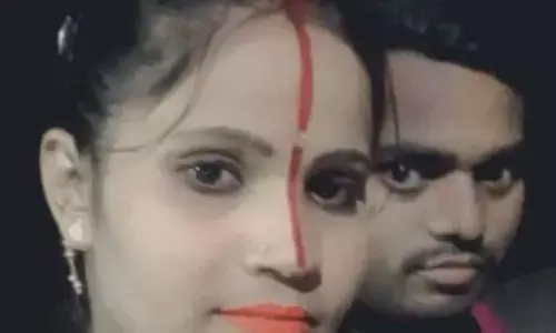 शादी के एक हफ्ते बाद प्रेमी संग फरार हुई पत्नी शादी के एक हफ्ते बाद प्रेमी संग फरार हुई पत्नी
