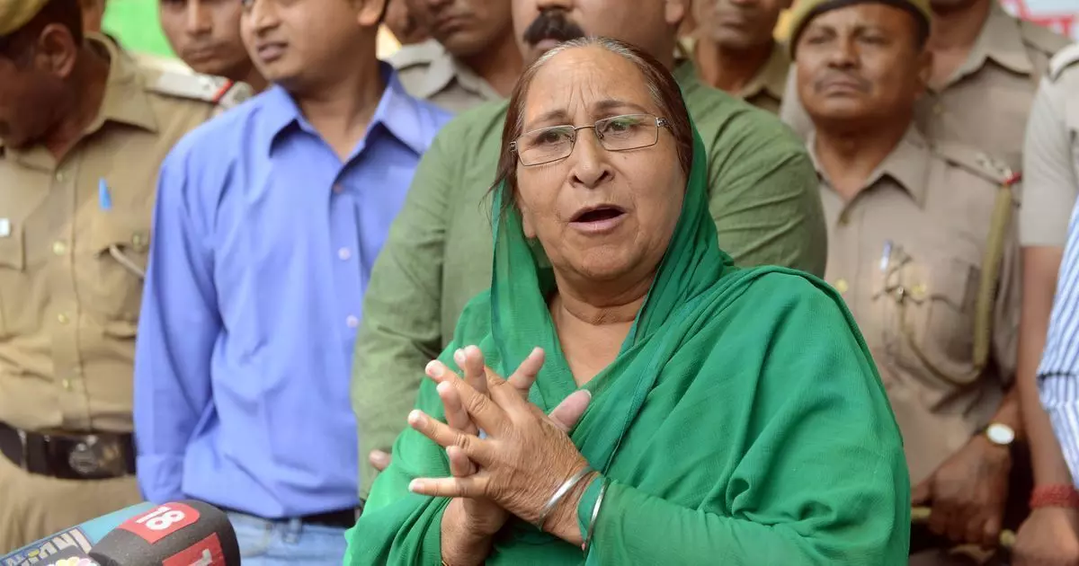 सरबजीत सिंह की बहन दलबीर कौर का निधन, पाकिस्तान से भाई को लाने के लिए छेड़ी थी मुहिम सरबजीत सिंह की बहन दलबीर कौर का निधन, पाकिस्तान से भाई को लाने के लिए छेड़ी थी मुहिम