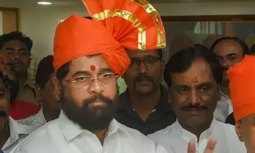 Maharashtra Politcal Crisis: बागी विधायक शिंदे ने अयोग्यता नोटिस के खिलाफ किया SC का रुख