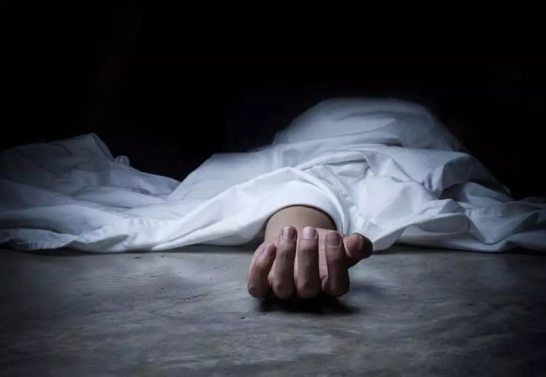 अयोध्या: शहर के पाश इलाके में युवक की हत्या, पत्थर से कूच कूच कर मार डाला अयोध्या: शहर के पाश इलाके में युवक की हत्या, पत्थर से कूच कूच कर मार डाला